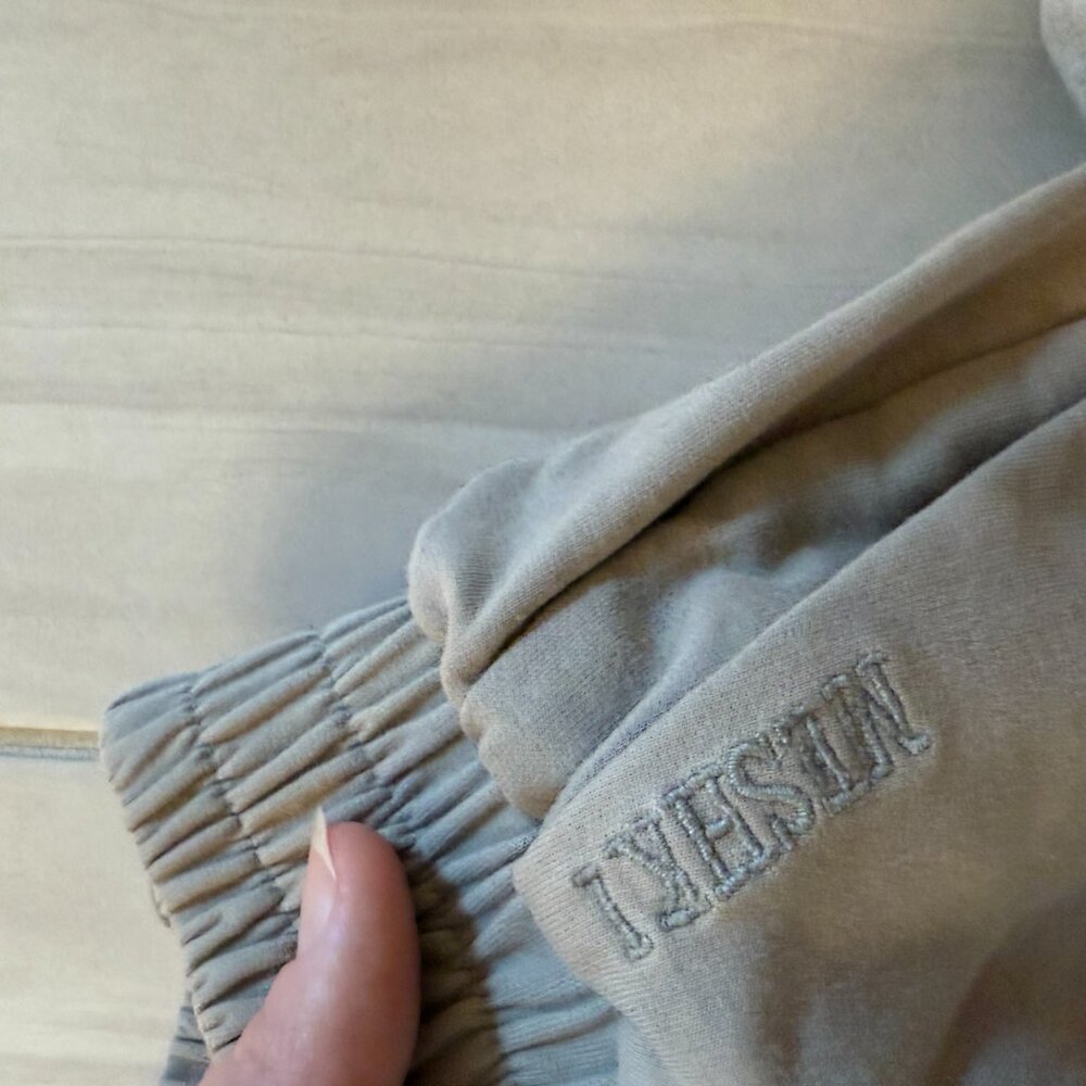 Meshki Shorts - Picture 3 of 3